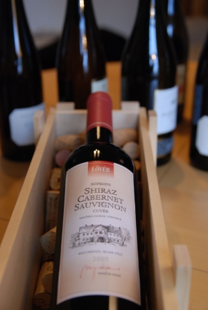 Shiraz-Cabernet Sauvignon Shiraz-Cabernet Sauvignon