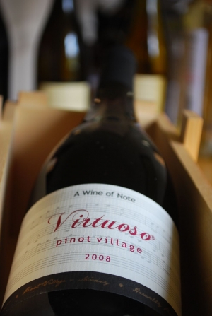 Virtuoso Pinot Village Virtuoso Pinot Village