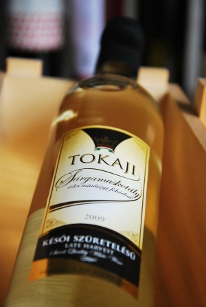 Késői Szüretelésű Sárgamuskotály Késői Szüretelésű Sárgamuskotály
