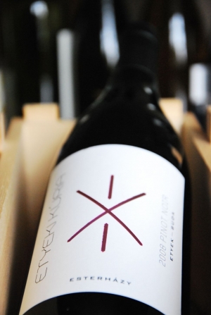 Etyeki Kúria Pinot Noir Etyeki Kúria Pinot Noir