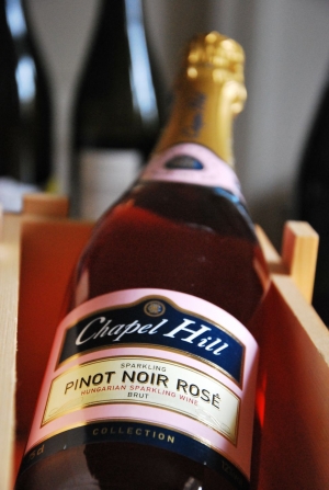 Chapel Hill Sparkling Pinot Noir Rosé Brut Chapel Hill Sparkling Pinot Noir Rosé Brut