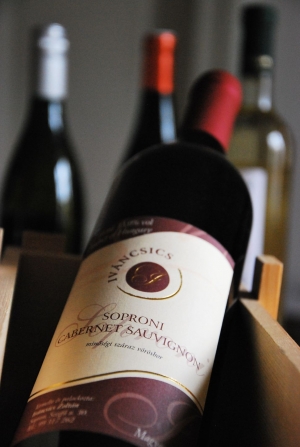 Soproni Cabernet Sauvignon Soproni Cabernet Sauvignon