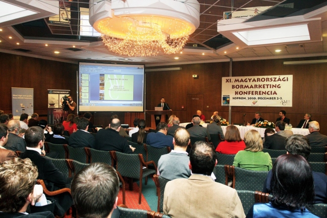 Marketing, Spa és végül áldás Marketing, Spa és végül áldás