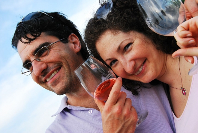 Tíz tanács kezdő borfogyasztóknak Tíz tanács kezdő borfogyasztóknak