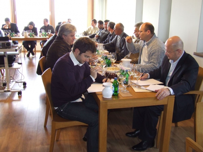 Első Somlói Bormarketing Konferencia Első Somlói Bormarketing Konferencia