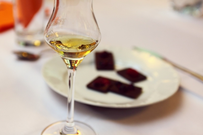 Csokoládé és pálinka együtt? Csokoládé és pálinka együtt?