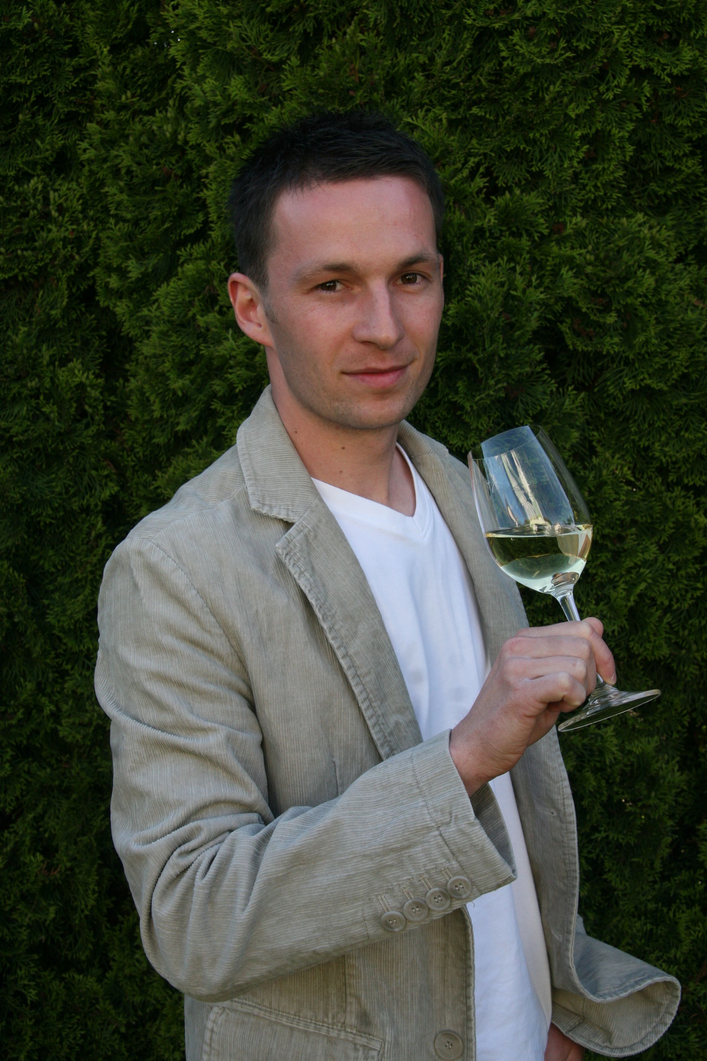 Mi kerüljön a borlapra? Mi kerüljön a borlapra?