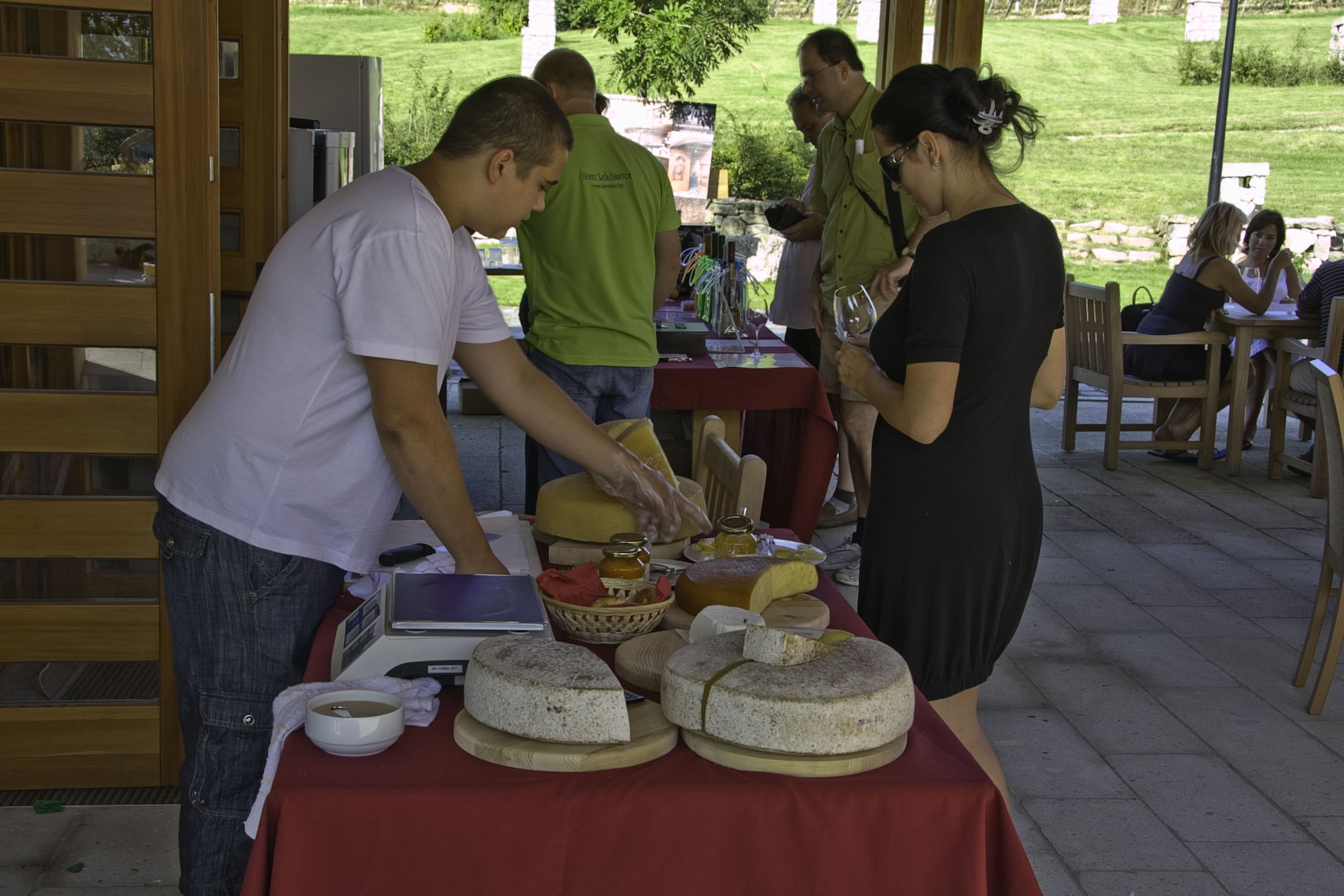 Bor, mámor...Bénye 2011 Bor, mámor...Bénye 2011